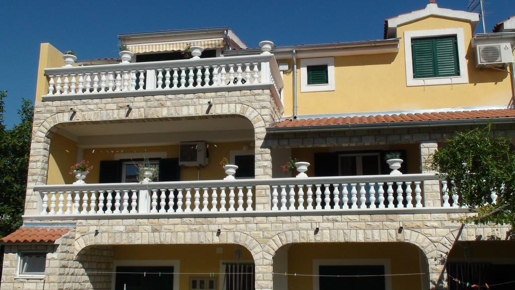 Apartments Milka Водице Экстерьер фото