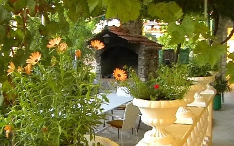Apartments Milka Водице Экстерьер фото
