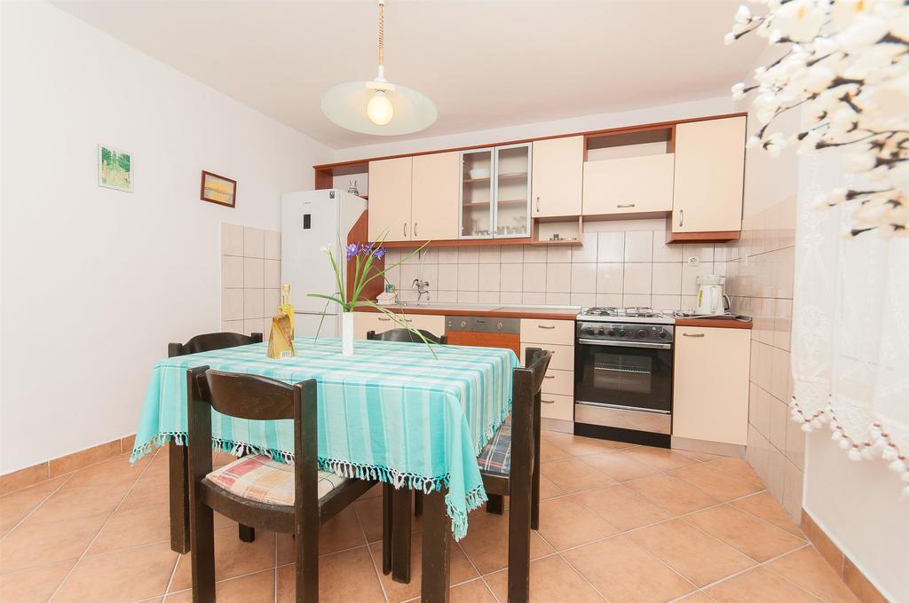 Apartments Milka Водице Экстерьер фото